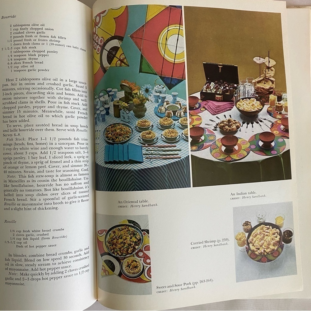 VINTAGE Chatelaine’s Adventures in Cooking 1969 Cookbook - Picture 4 of 9